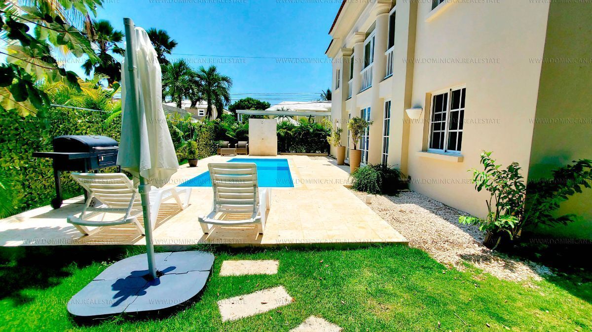 1 de 21: Se Alquila Villa de 3 Dormitorios en Punta Cana Village 1