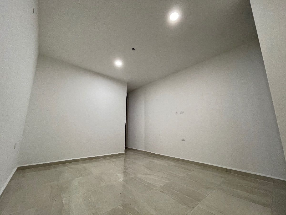 12 de 33: Casa muestra