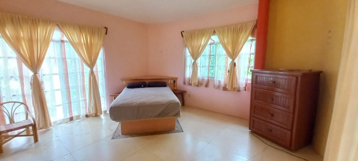 Casa en el Coacoyul con Alberca