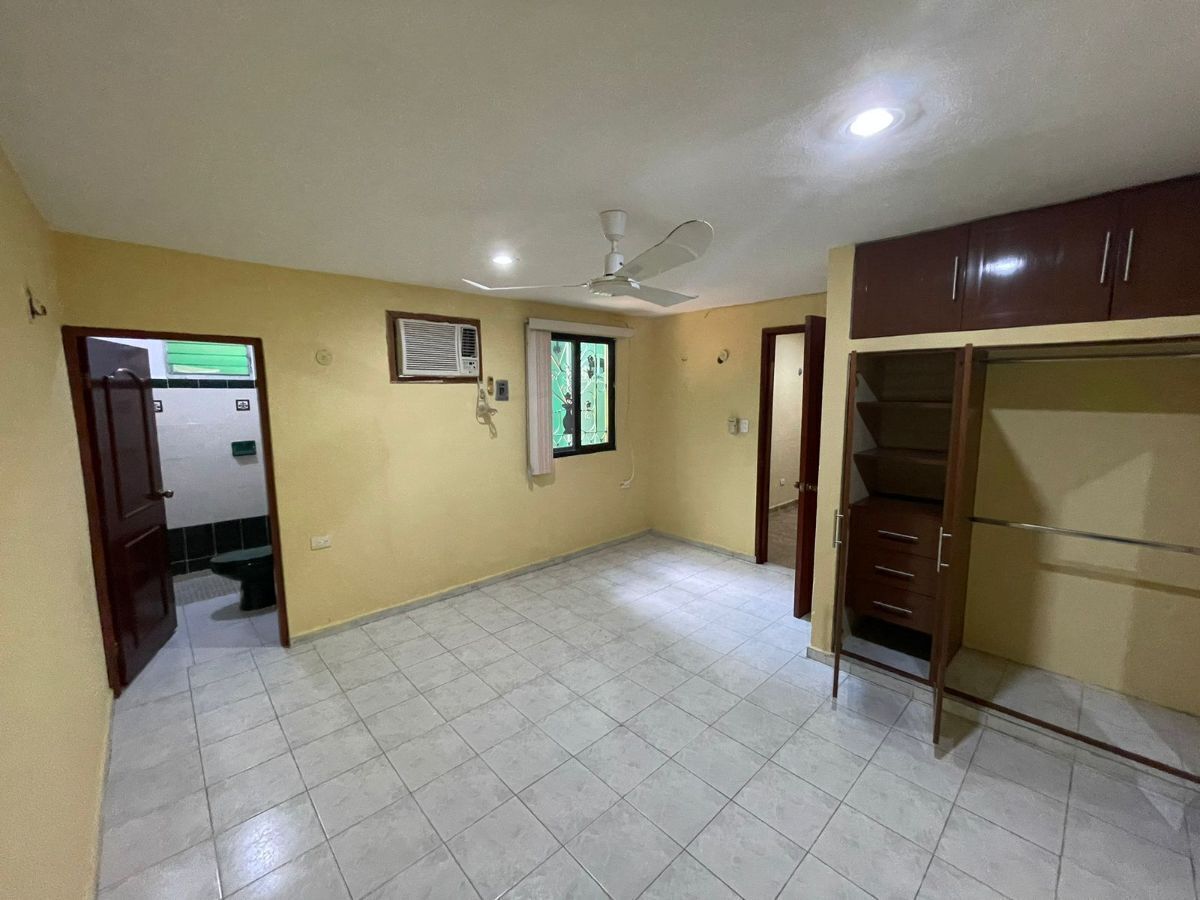 4 de 30: Recamara  doble con baño interior
