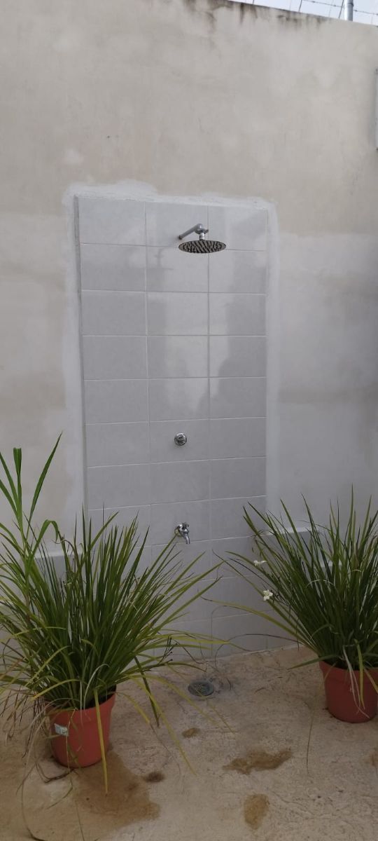 8 de 15: regadera de piscina