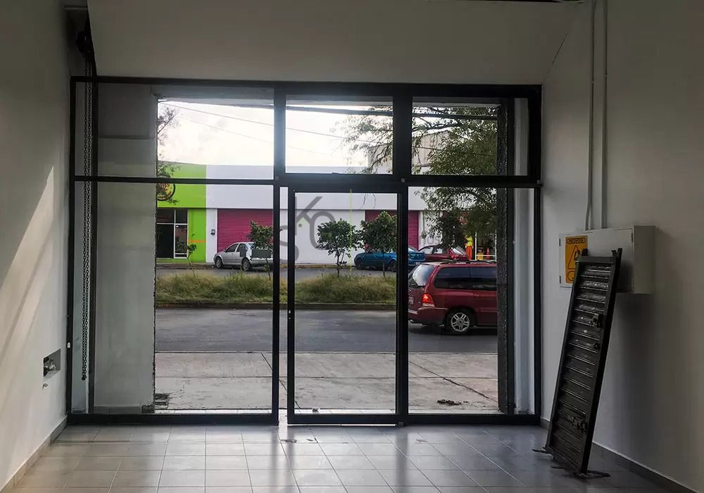 4 de 8