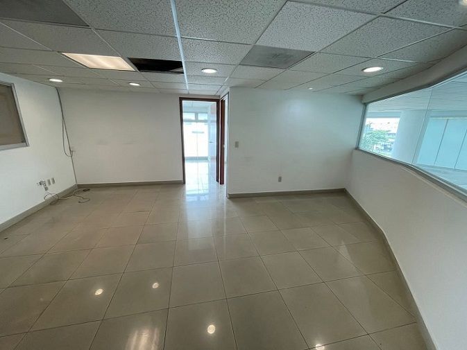 Oficina en Miguel de La Madrid Hurtado, Zapopan, foto 11 de 13