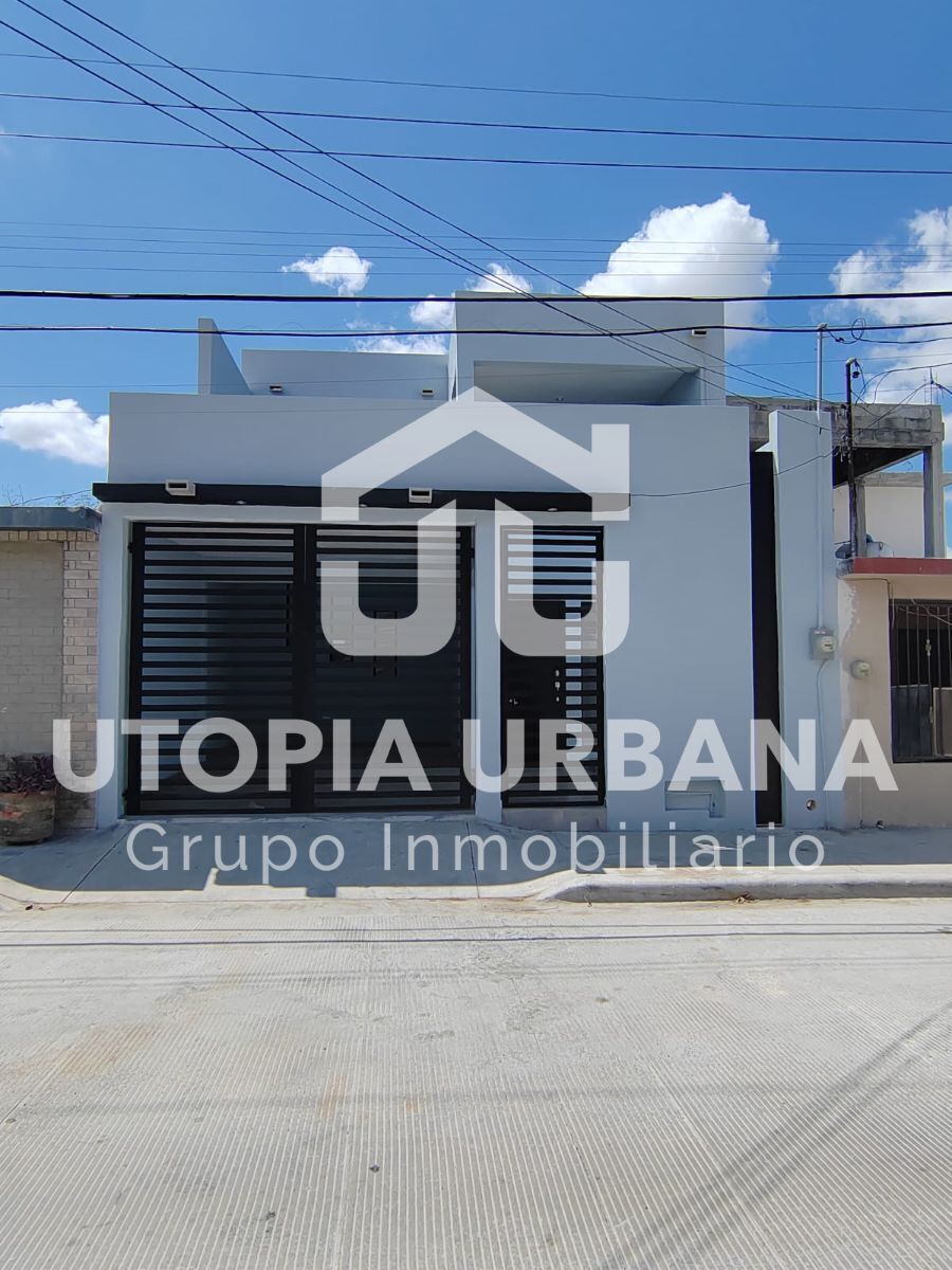 1 of 14: Fachada Principal