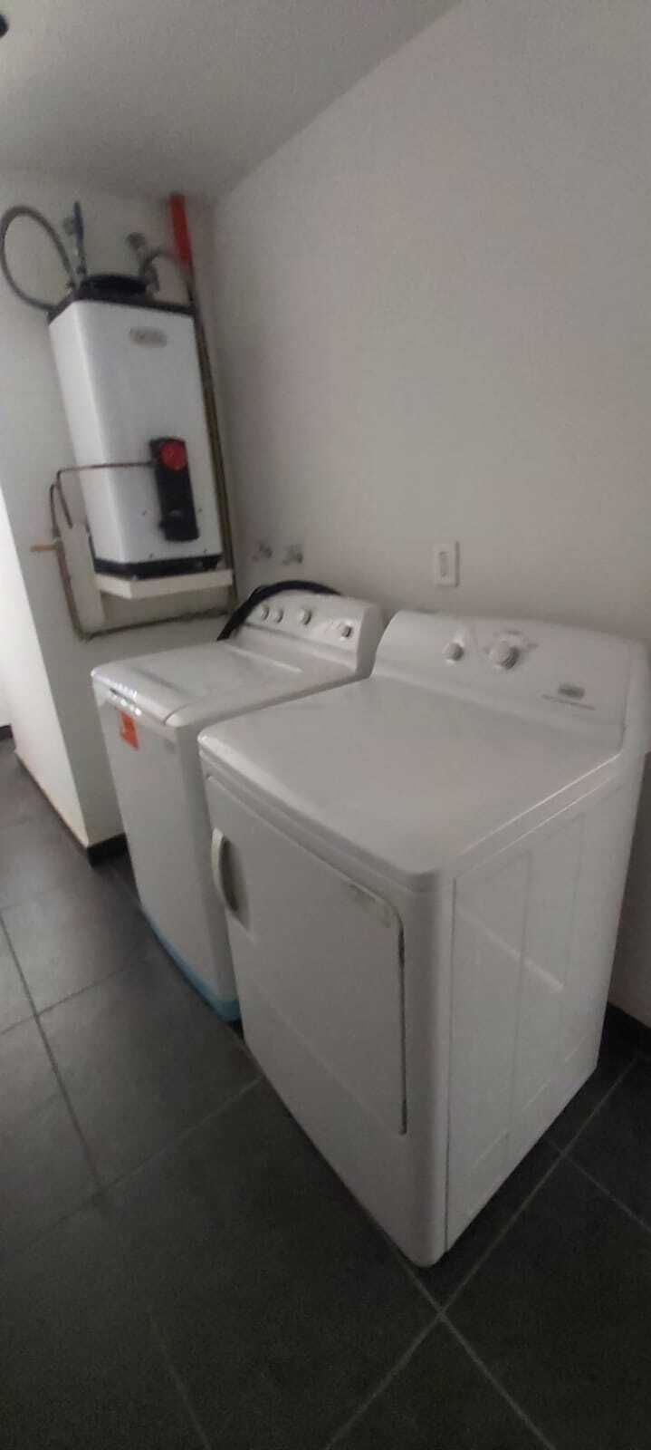 4 de 15