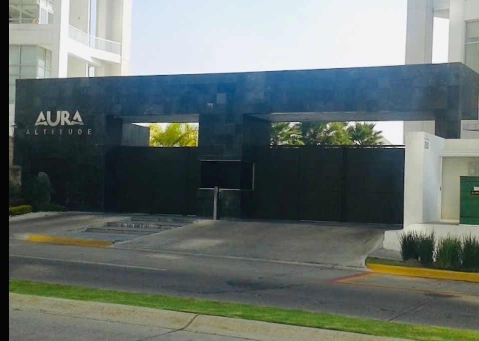 3 de 28