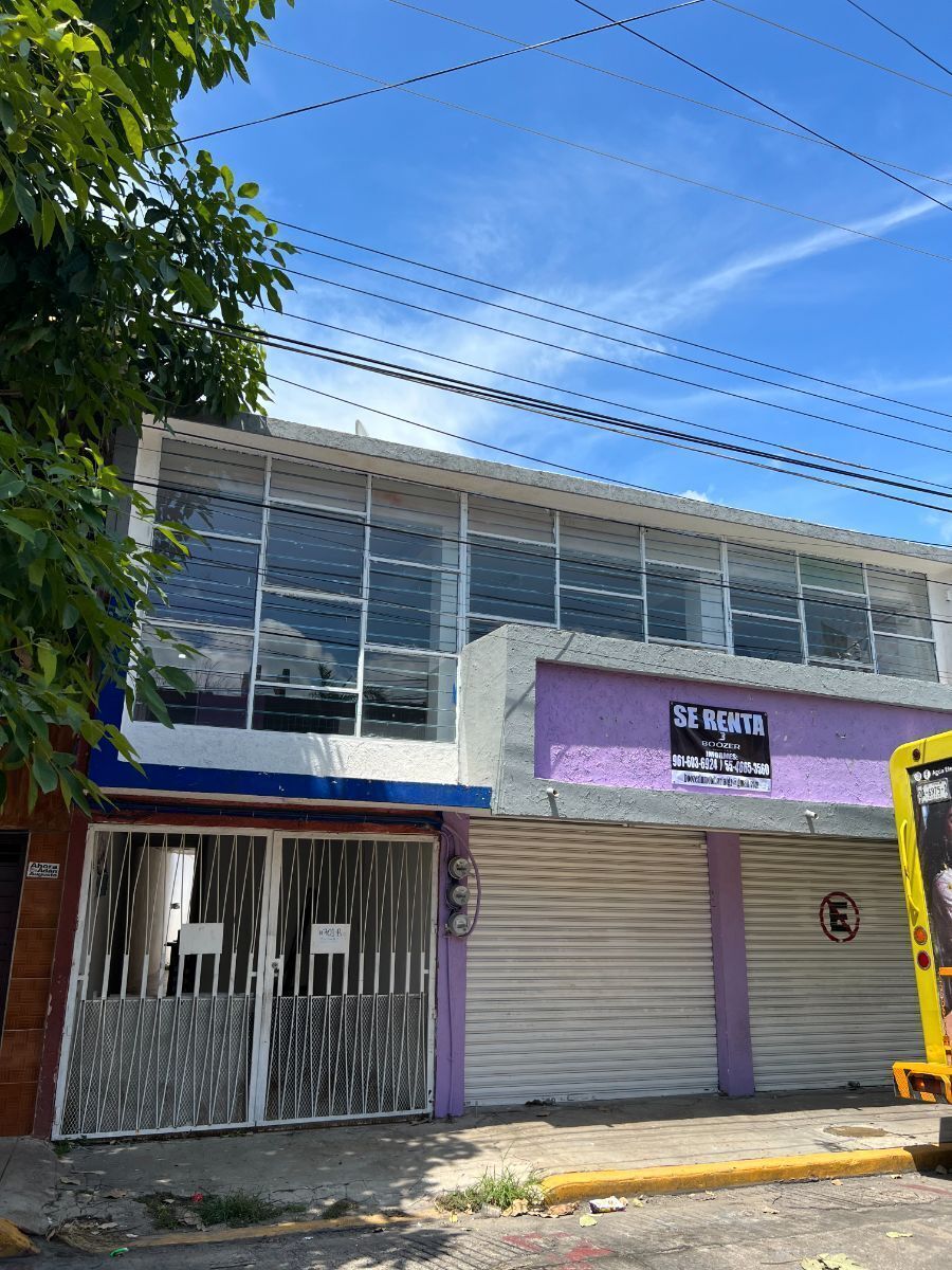1 of 9: PLANTA BAJA Y PLANTA ALTA, CORTINAS DE ACERO
