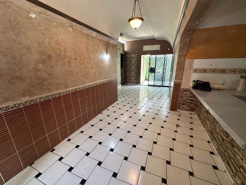 2 de 17: SALA/COMEDOR