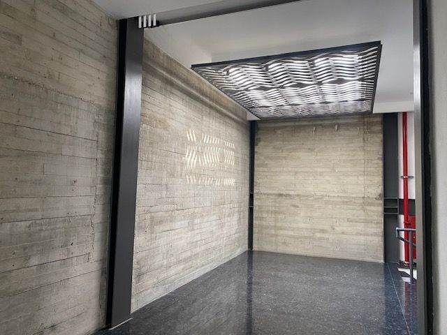 24 de 24: pasillo hacia los elevadores