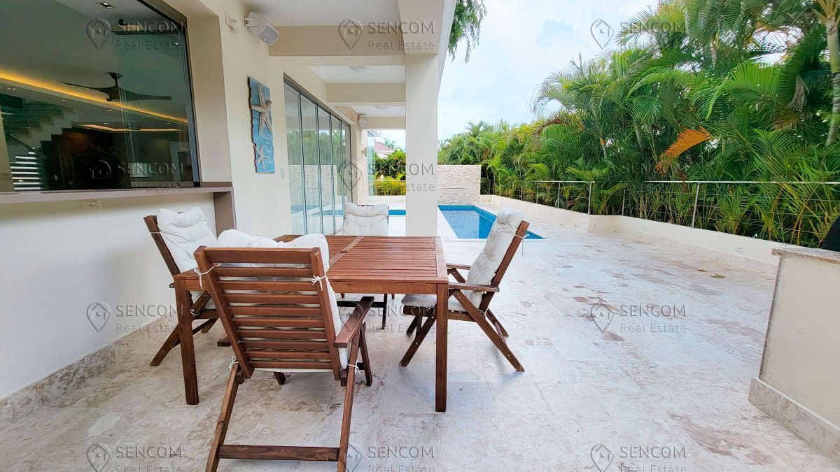 10 de 49: Se Vende Villa de 6 Habitaciones Puntacana Village 11