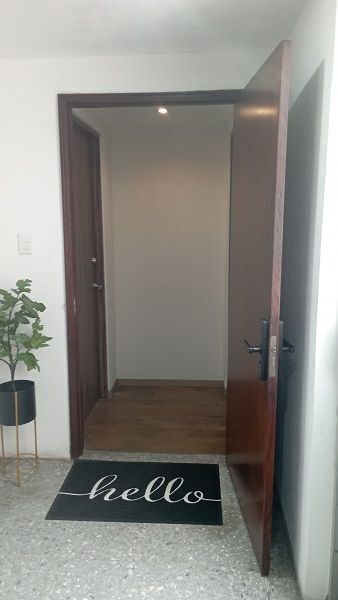 5 de 22: Entrada principal al departamento