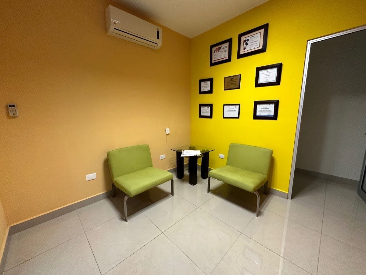 Oficina en Venta Fundadores