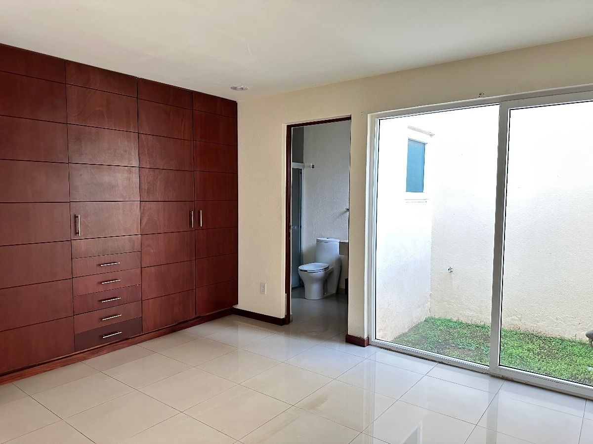 9 de 23: Habitación Secundaria