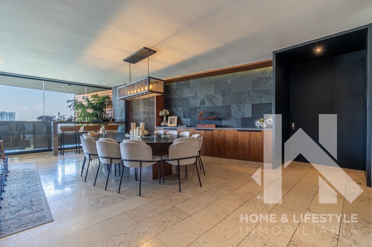 Venta Espectacular Departamento en Augusta, Bosque Real