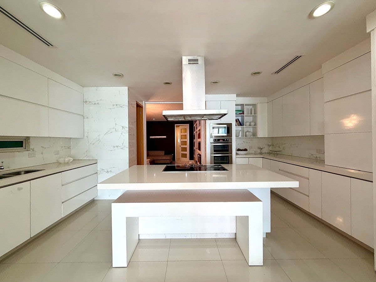 Apartment in Vista Real, San Pedro Garza García, photo 2 of 11