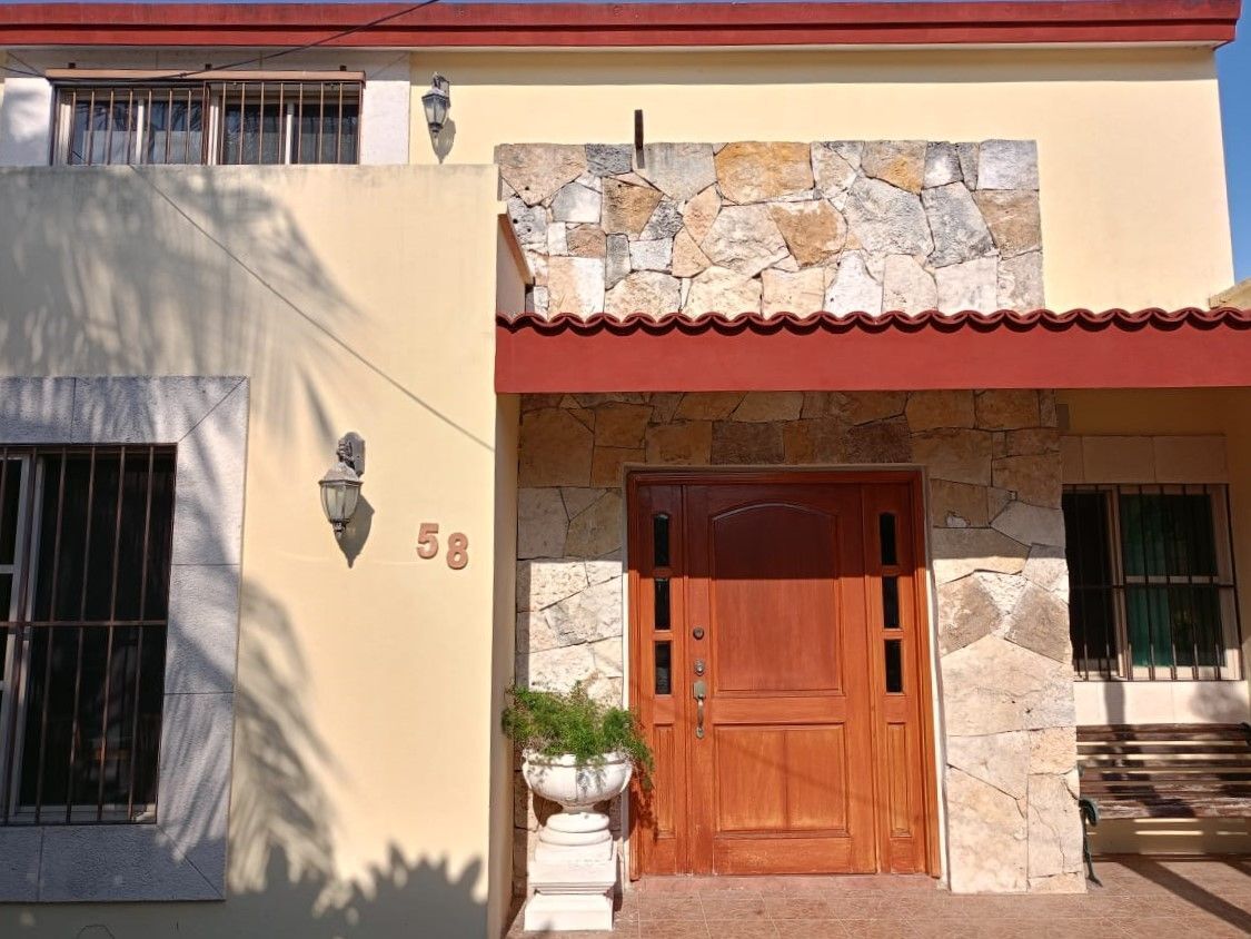 4 de 29: Entrada Principal