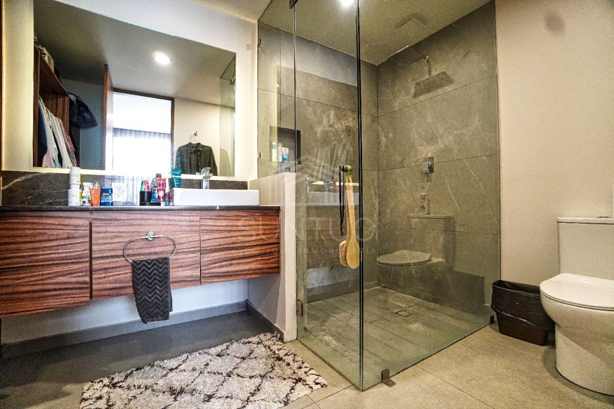 11 de 30: BAÑO PRINCIPAL