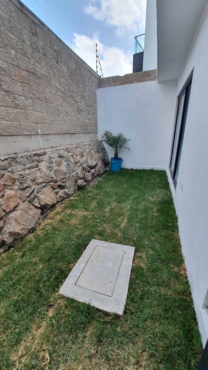 8 de 22
