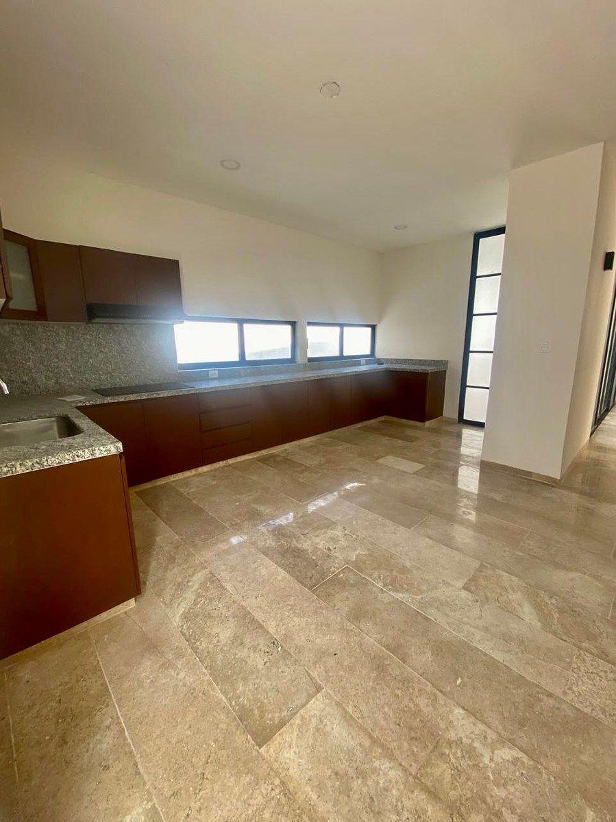 Casa em Tixcuytún, Mérida, foto 3 de 26