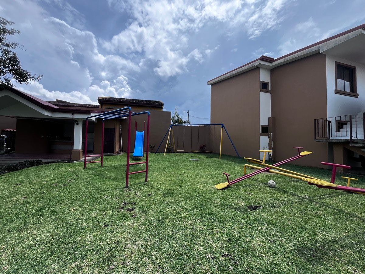 Área infantil, foto 18 de 25