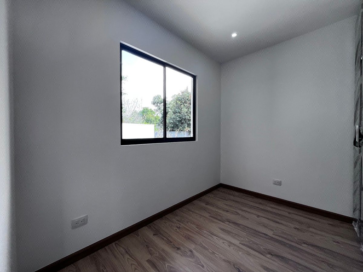 Dormitorio secundario, foto 15 de 25