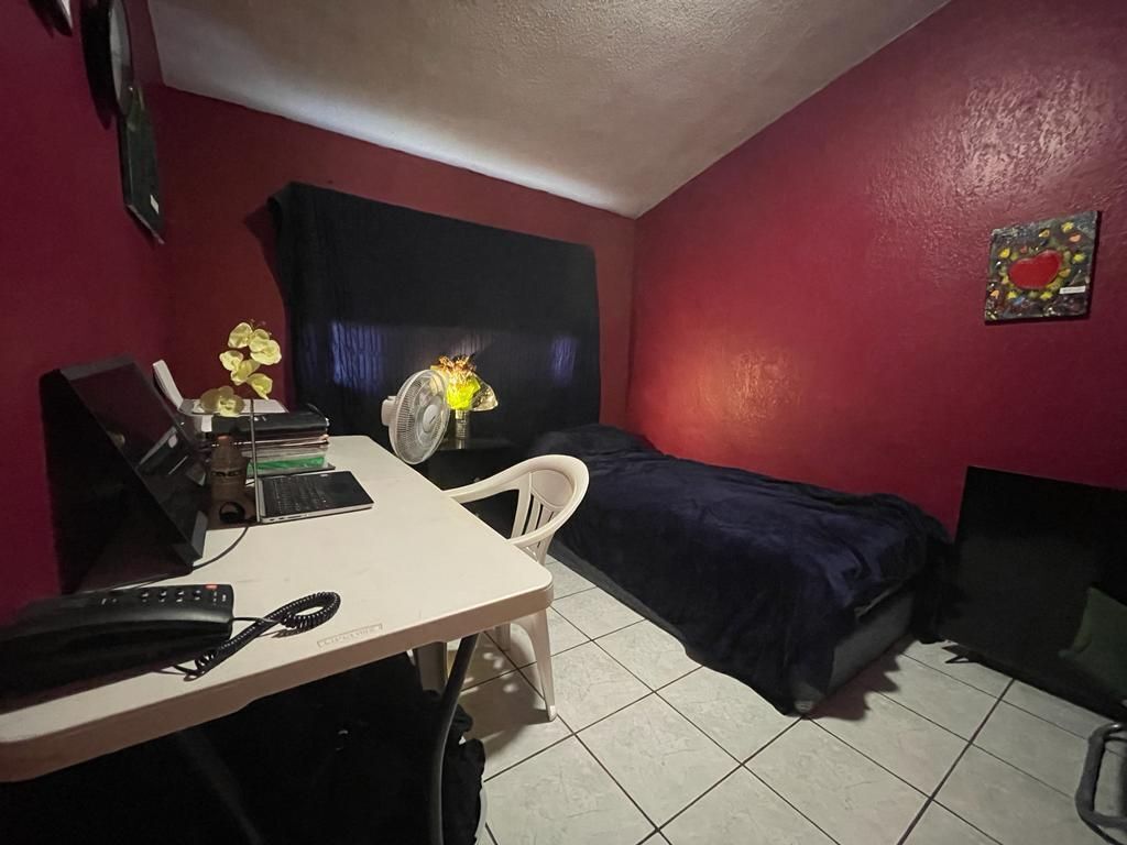 9 de 12