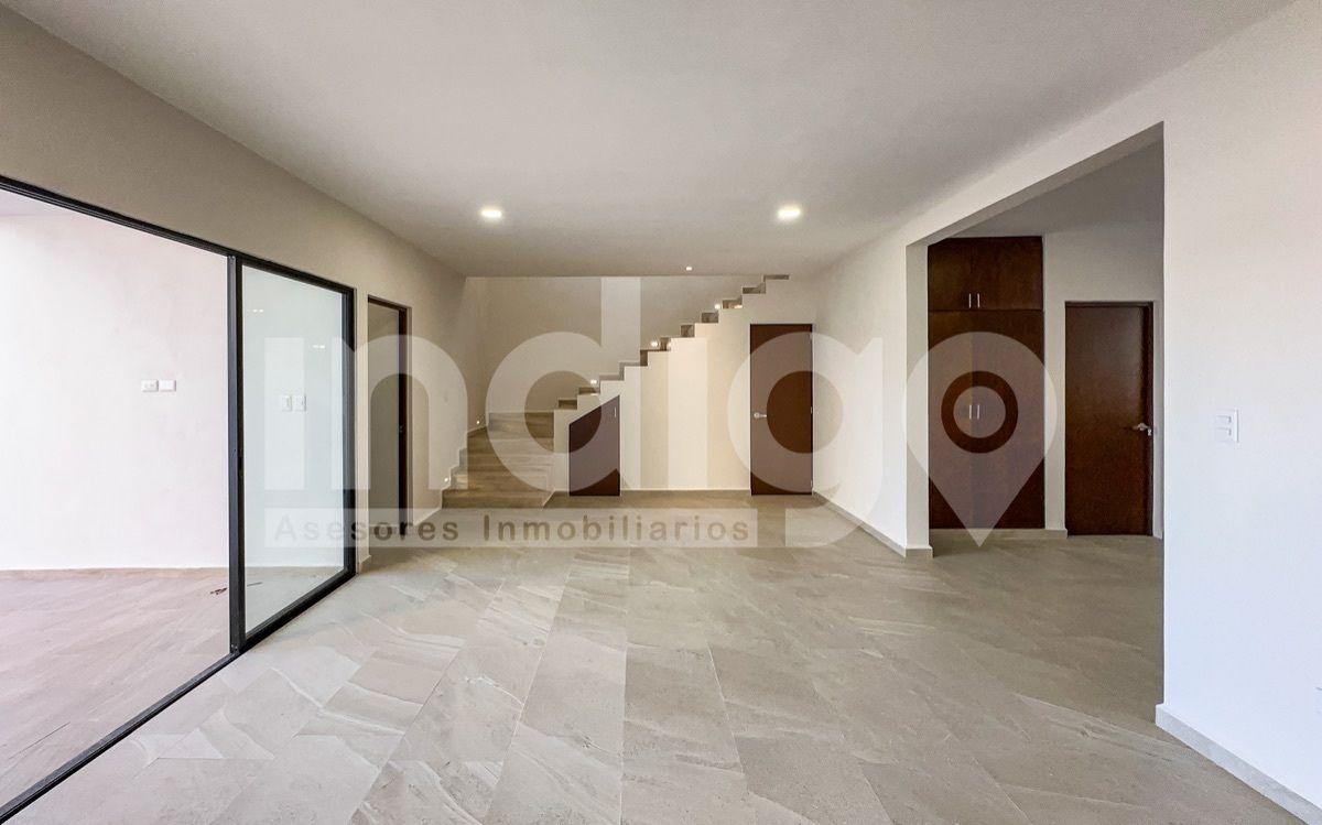 4 de 49: Sala / Comedor Corridos