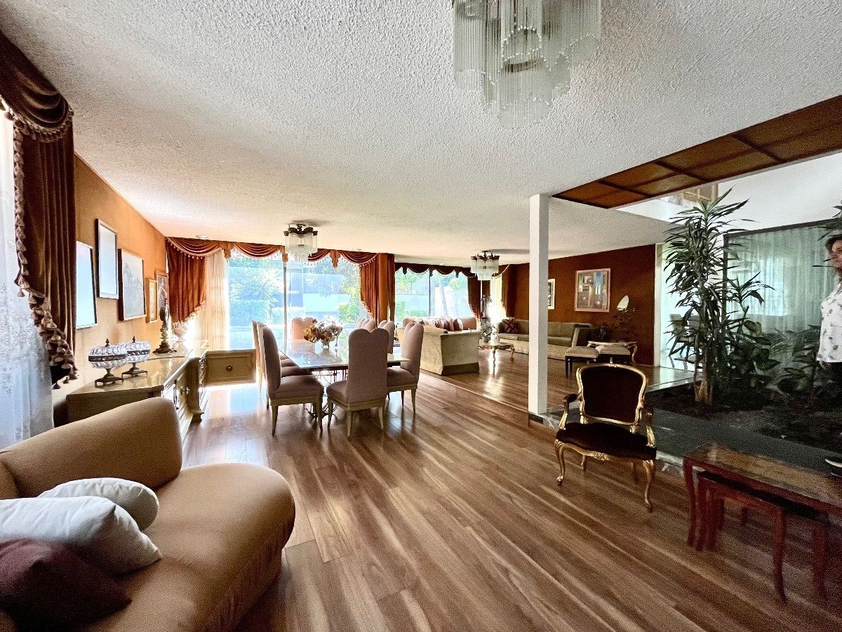 https://assets.easybroker.com/property_images/4028145/66521690/EB-OL8145.jpeg?version=1731419801