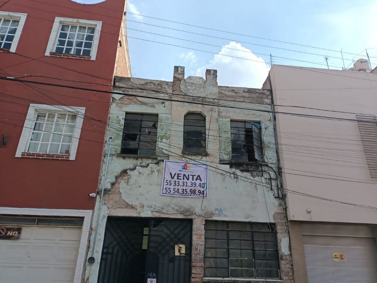 1 de 2: Exterior