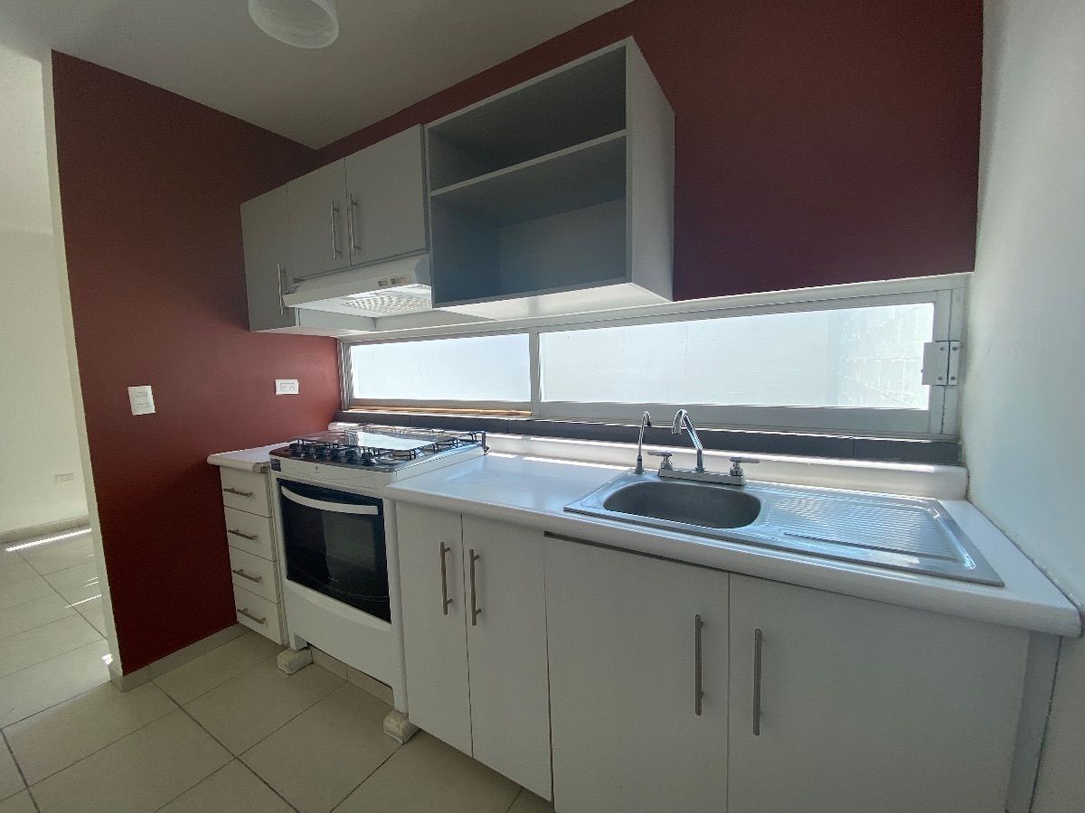 2 of 18: Cocina