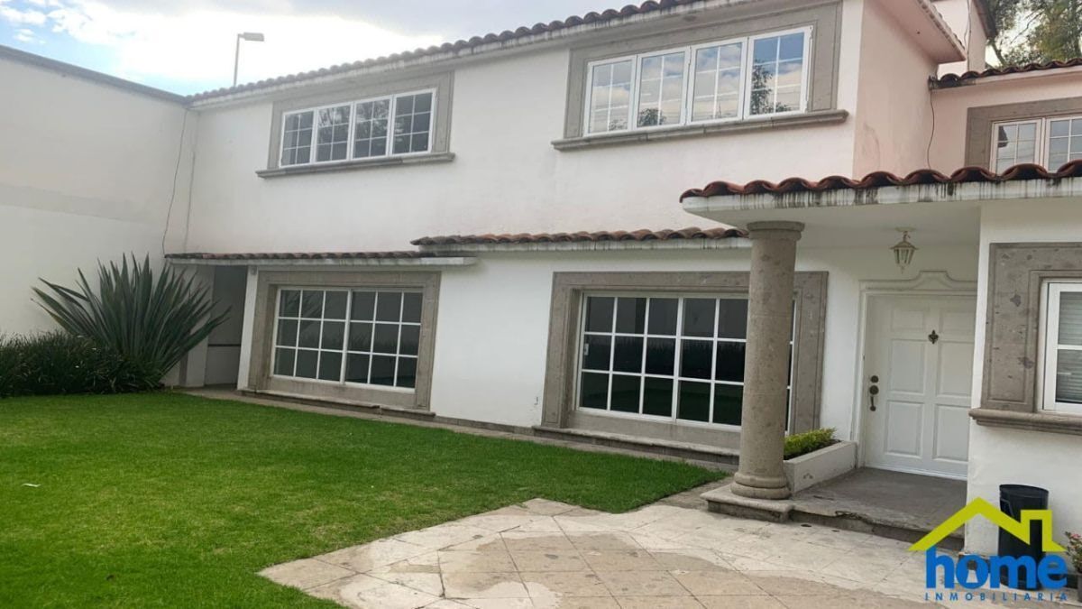 Casa con uso de suelo en Cuajimalpa