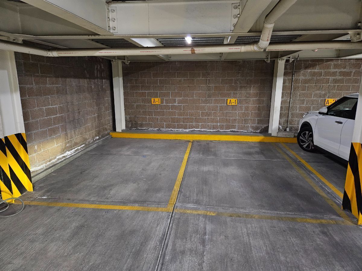9 de 9: Estacionamientos