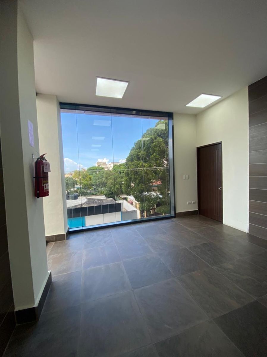 Locales en Venta Alma Rosa I, Santo Domingo