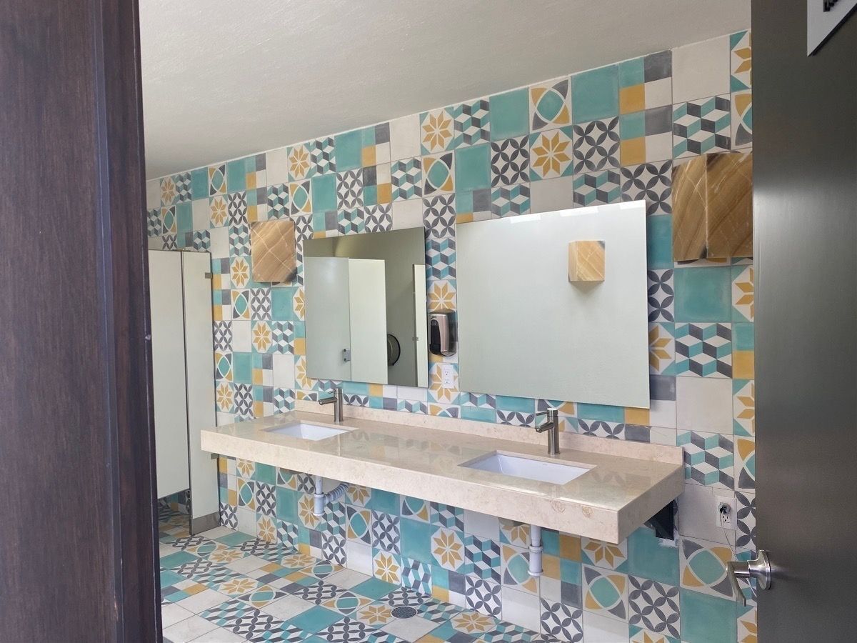 21 de 45: baños en área social