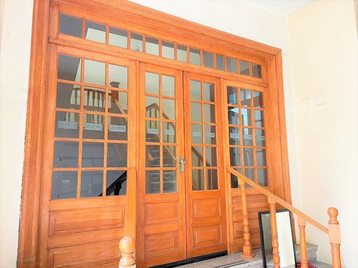 6 de 18: Entrada al inmueble.