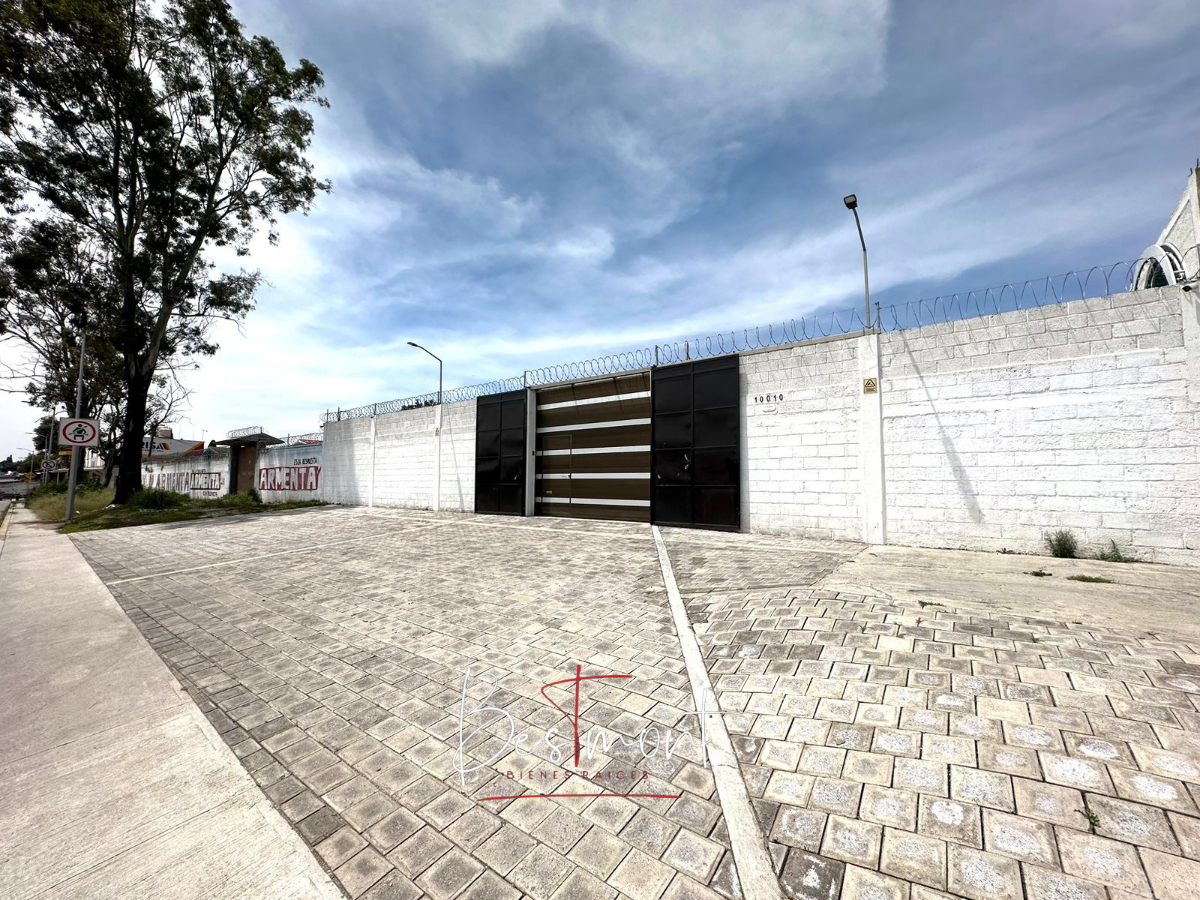 1 de 25: Fachada