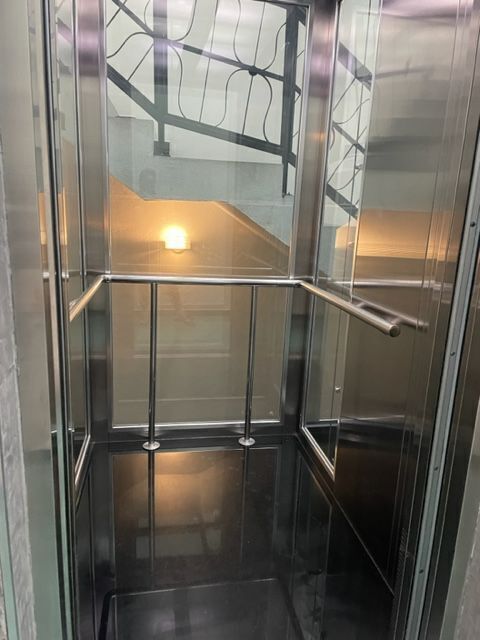 6 de 25: elevador
