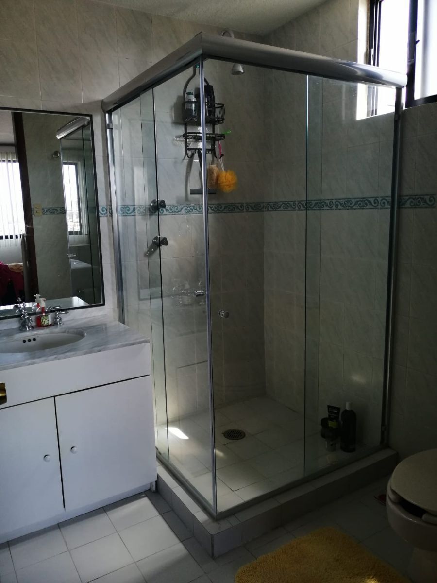 Baño recámara principal