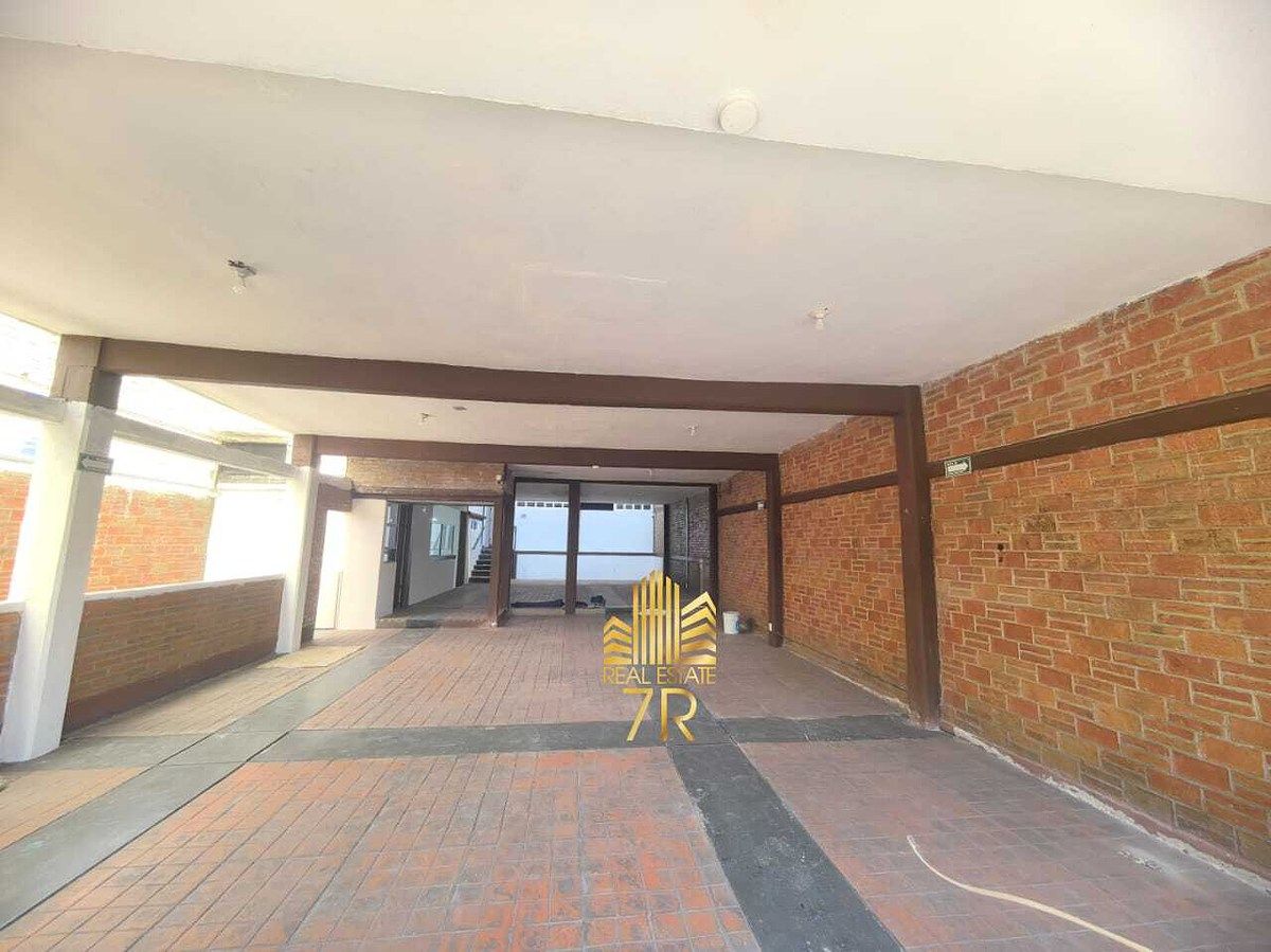 1 de 22: Piso de venta