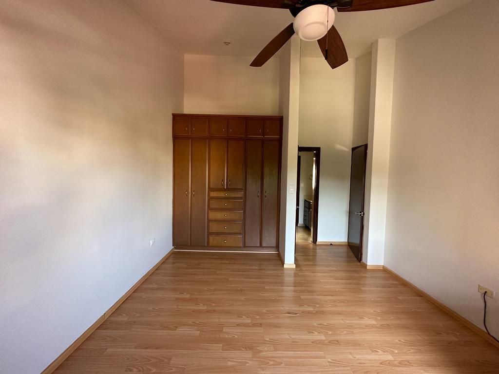 17 of 22: Recamara secundaria 2