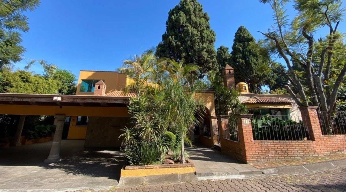 Se vende casa en Fracc Santa Maria de Guido, Morelia, Michoacan