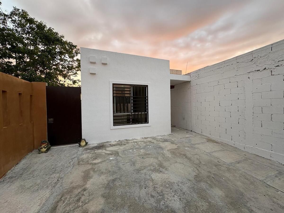 House in Ciudad Caucel, Mérida, photo 3 of 14