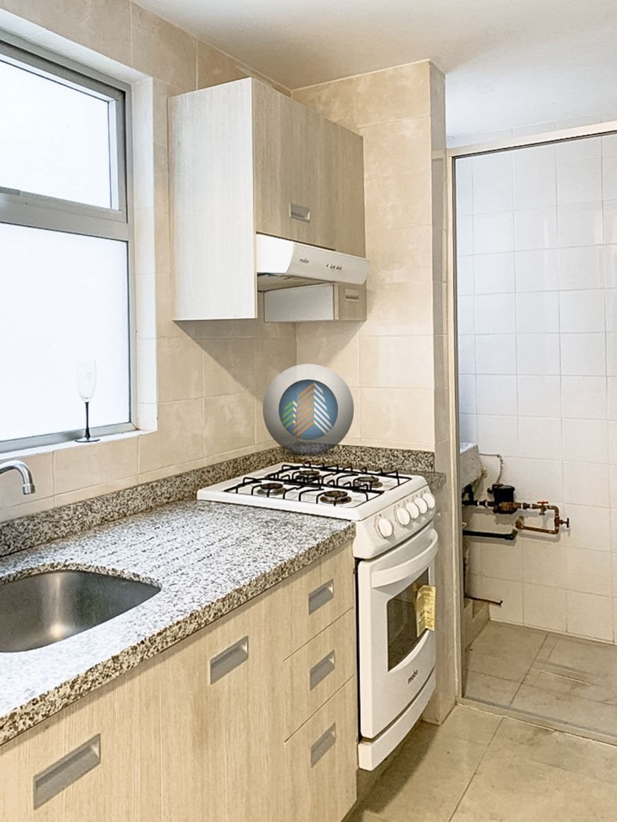 5 de 25: Cocina Integral. Area de lavado integrada