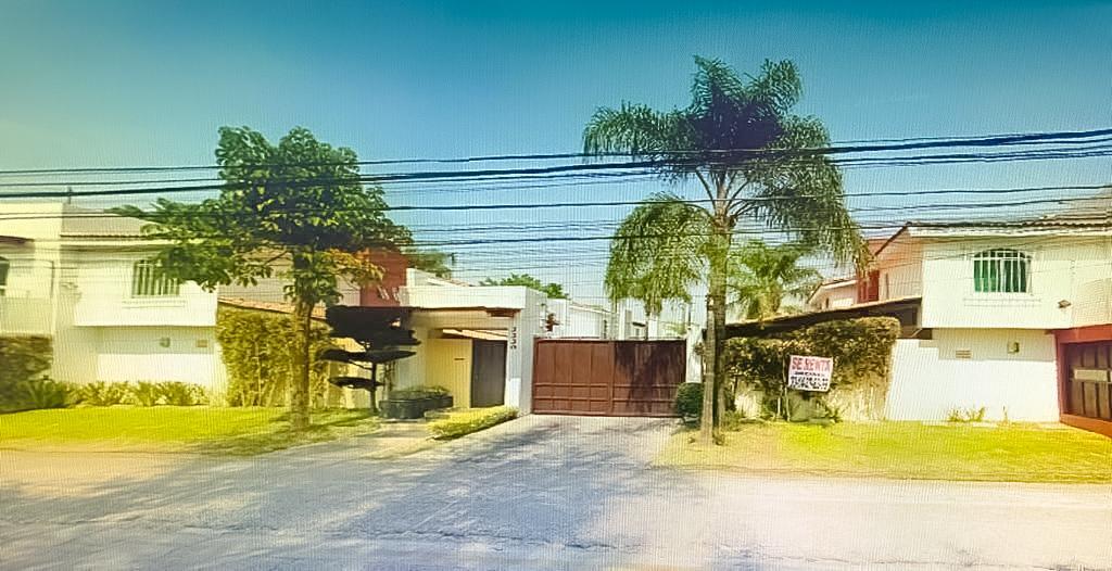 9 de 12