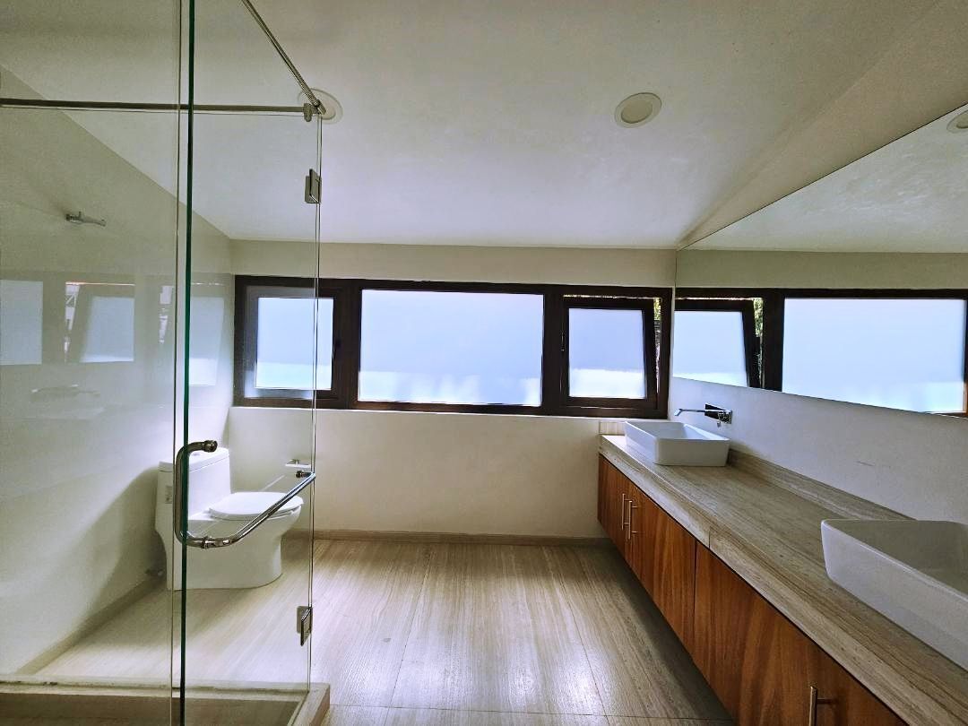 35 de 41: baño recámara principal