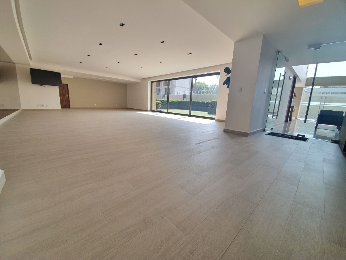 1 de 29: Salón de usos múltiples