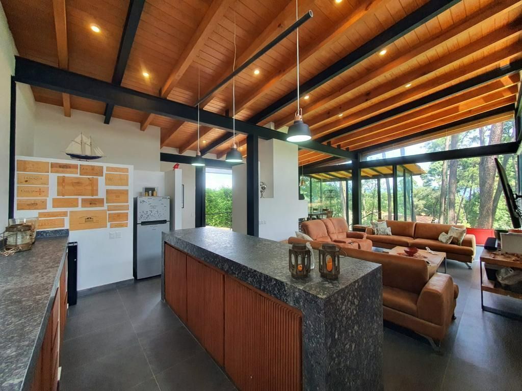 Casa en Cerro Gordo, Valle de Bravo, foto 8 de 19
