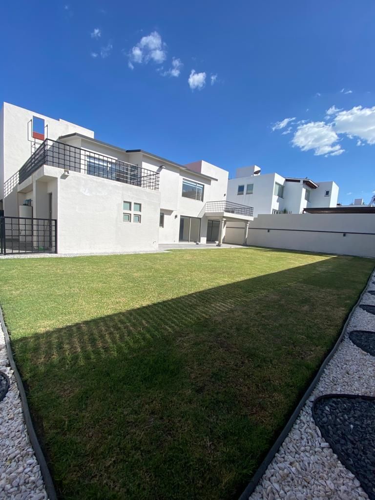 22 de 25: Impecable de Jardín.
