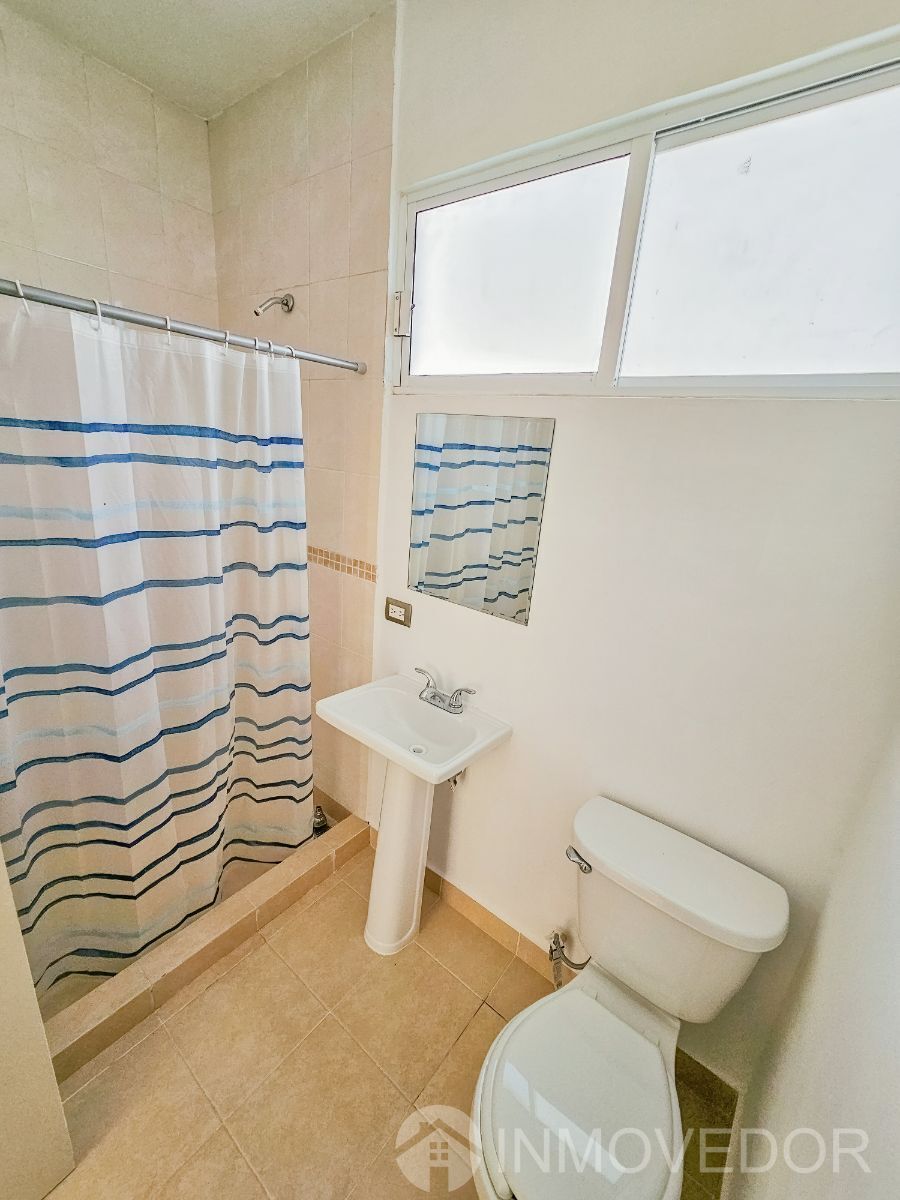 30 de 35: Baño completo