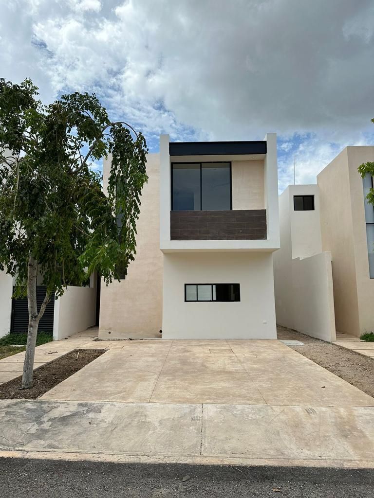 1 de 10: Fachada Principal